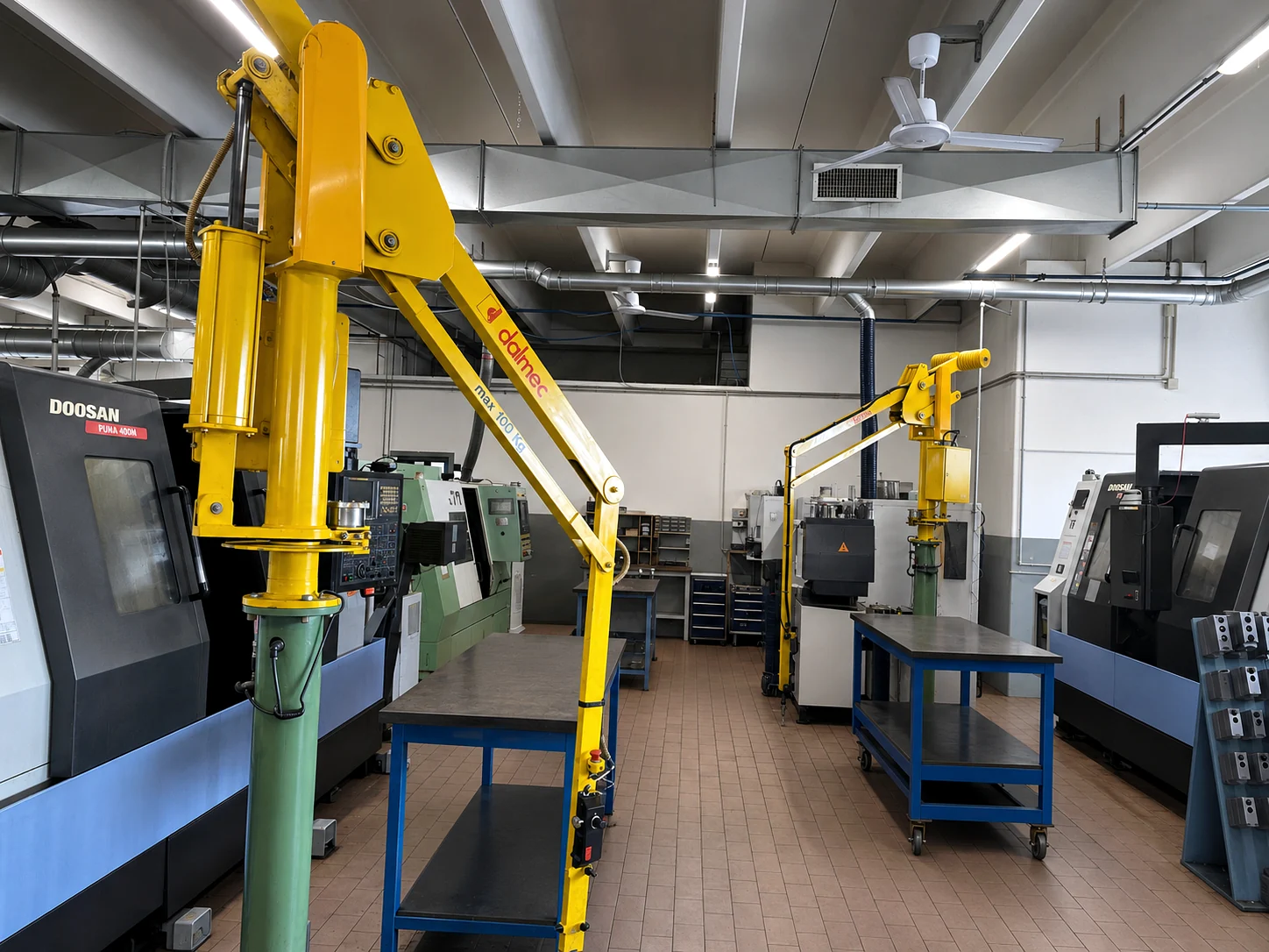 Reparto L.M.A. S.r.l. nel passaggio dalle macchine tradizionali ai centri CNC