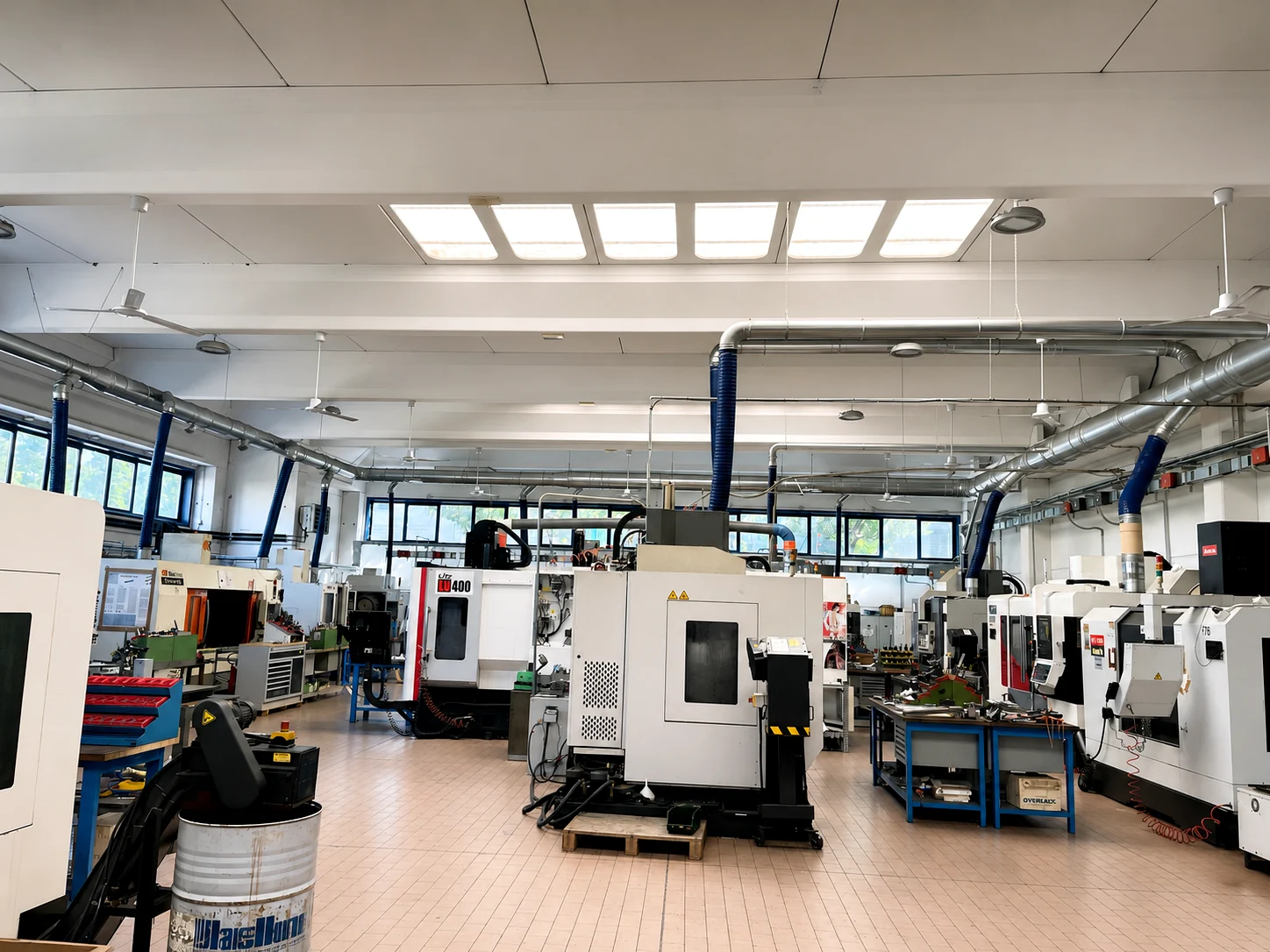Panoramica del reparto produttivo L.M.A. S.r.l.